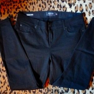 Torrid "the bombshell" black skinny jeans